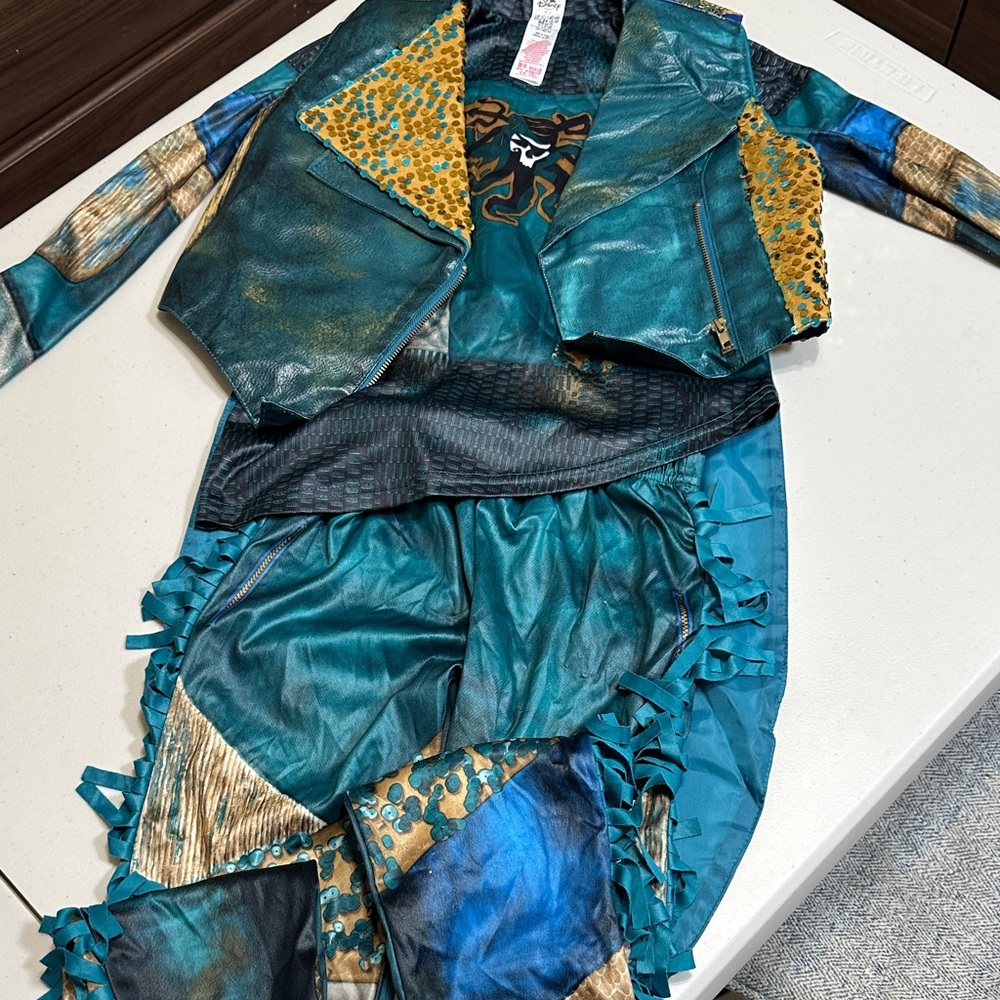 New Disney Descendents Uma Kids Costume